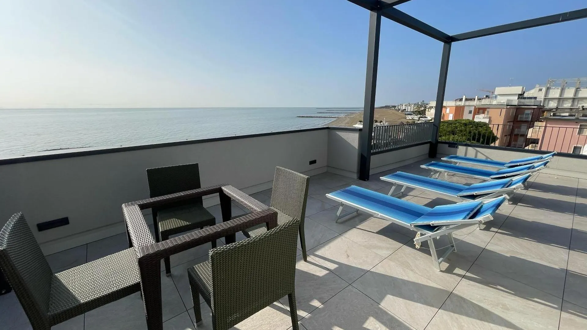 Nuovo Residence Serenissima Frontemare - Agenzia Cocal Caorle 0*,