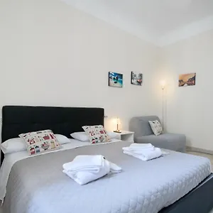 https://garibaldi-isola-apartments.it-lombardy.com