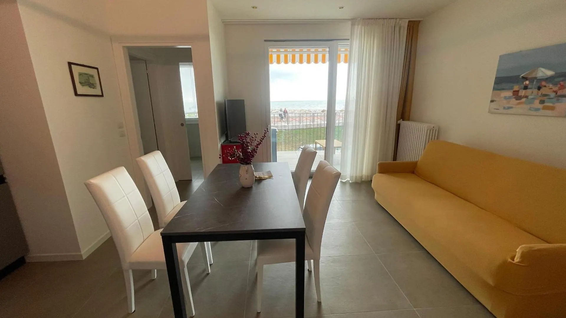 Apartment Nuovo Residence Serenissima Frontemare - Agenzia Cocal Caorle