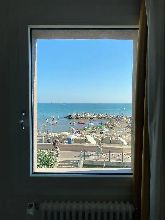 Nuovo Residence Serenissima Frontemare - Agenzia Cocal Caorle Apartment
